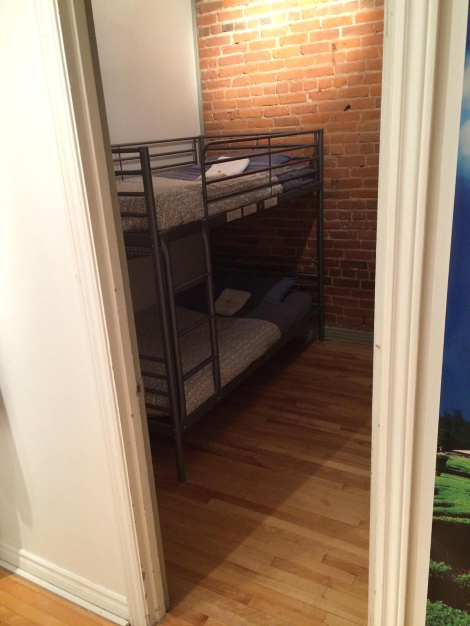 Auberge Pvt Hostel Montreal Luaran gambar